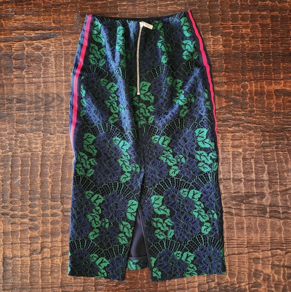 Ted Baker Green Lace Skirt EUC - Picture 3 of 4